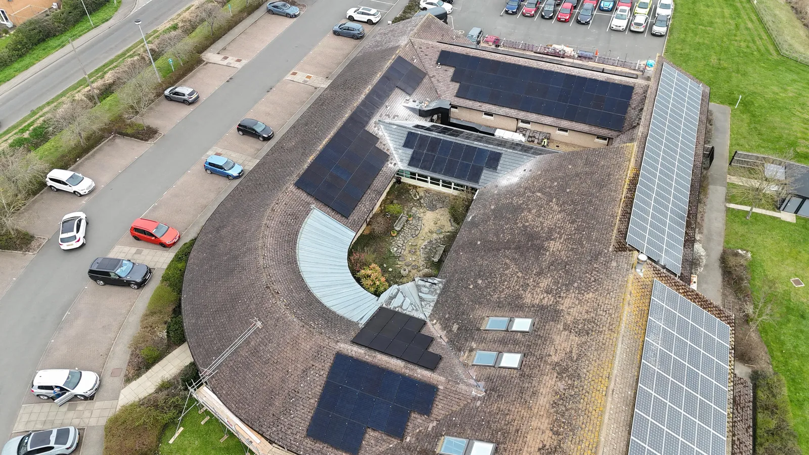 Commercial rooftop solar by KMM on a GP surgery, Market Deeping